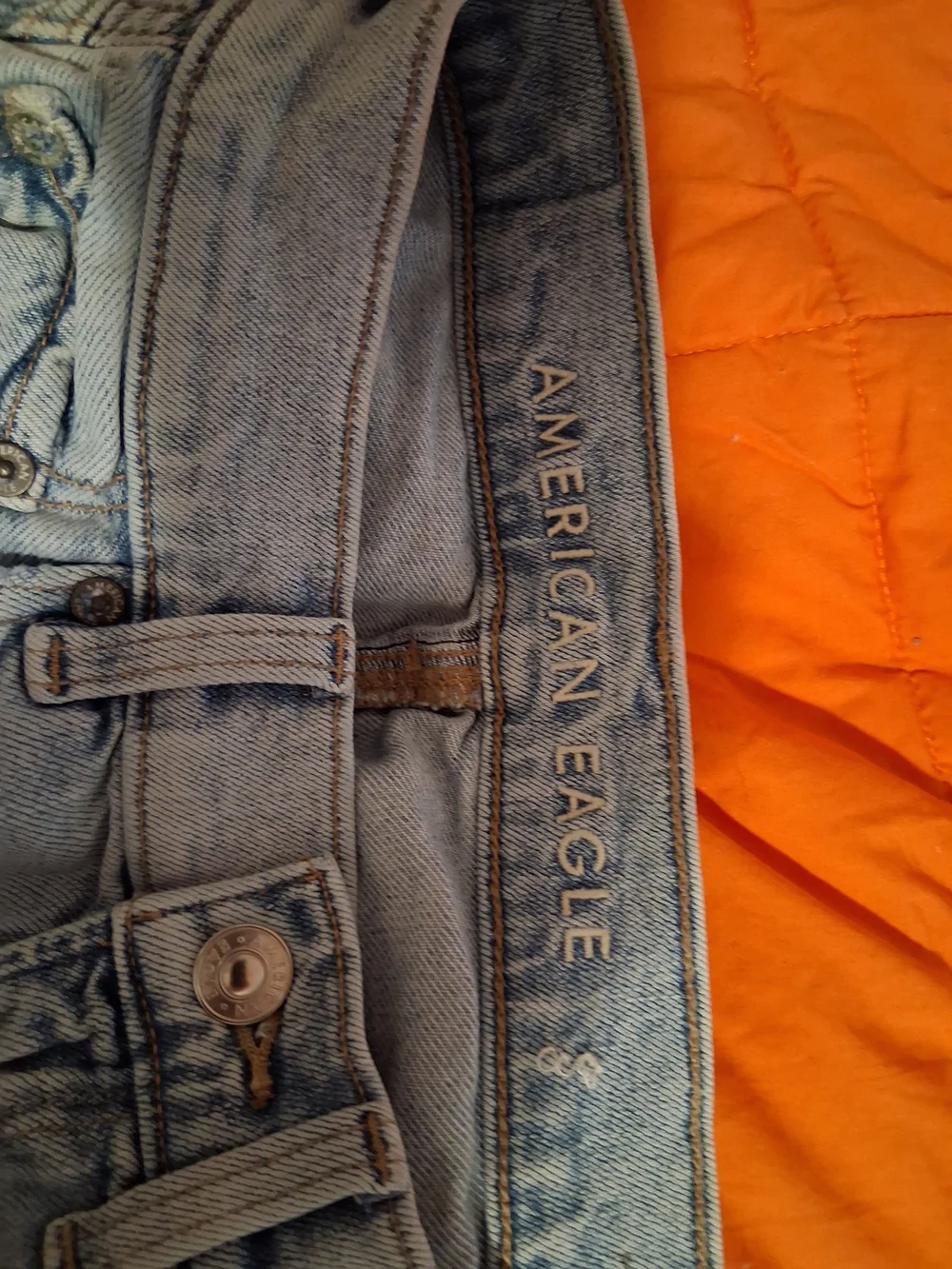 American Eagle Outfitters Light Blue Distressed Baggy Jeans - Picture 6 of 9